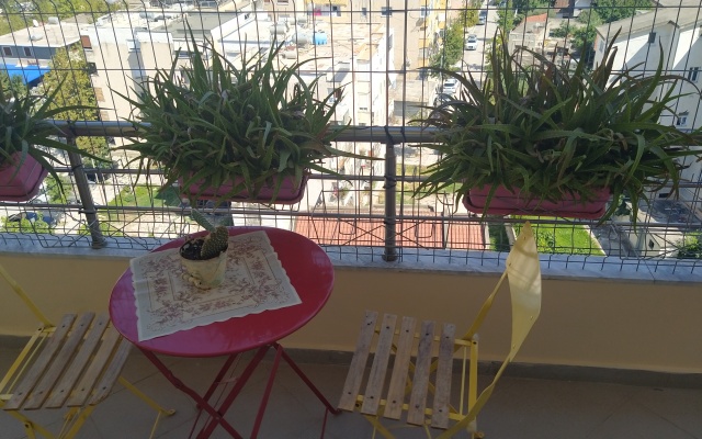 Sofi's Cozy Apartment-Near Port of Vlore, Apartment