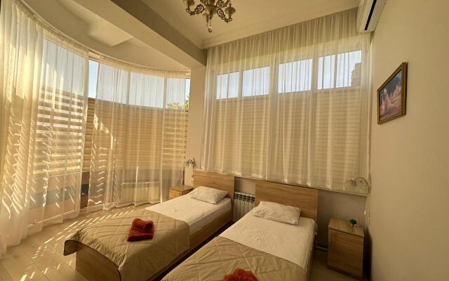 Гостиница Адлер