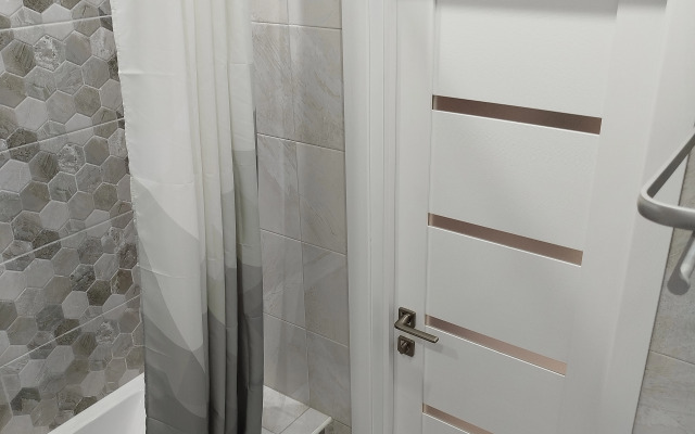 Svetlaya i uyutnaya kvartira Flat