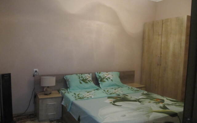 Elena Guest House