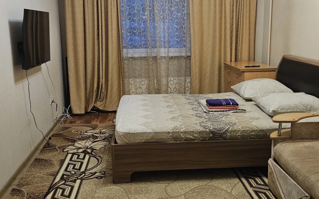 Na Izyskateley 40a Flat