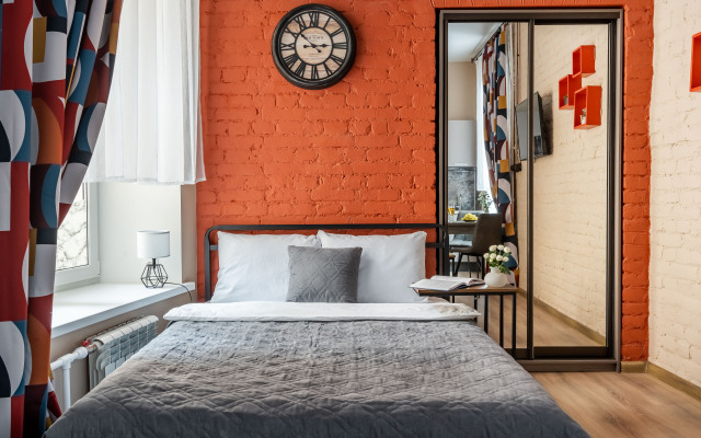 Квартира 2 Ночи на улице Жуковского 28