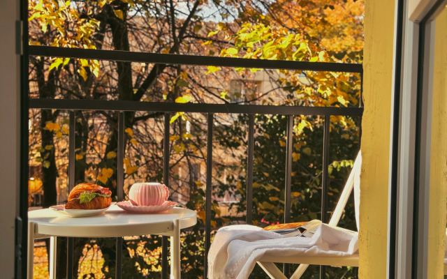 Апартаменты 2х комн. Kenig Holidays у Южного вокзала и Рыбной Деревни