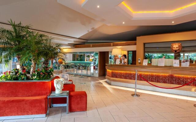 Hotel Acacia Resort