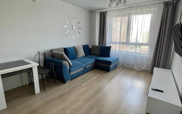 Yevrotreshka Vv Apart Vozle Metro Kotelniki Na Sosnovoy 5k1 Apartments