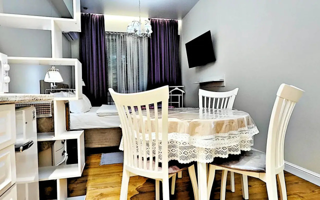 Апартаменты на Декабристов 5