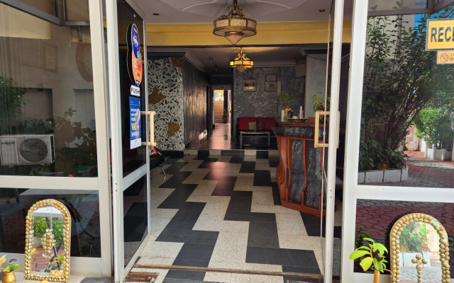 Alexander Plaza Ltd Hotel