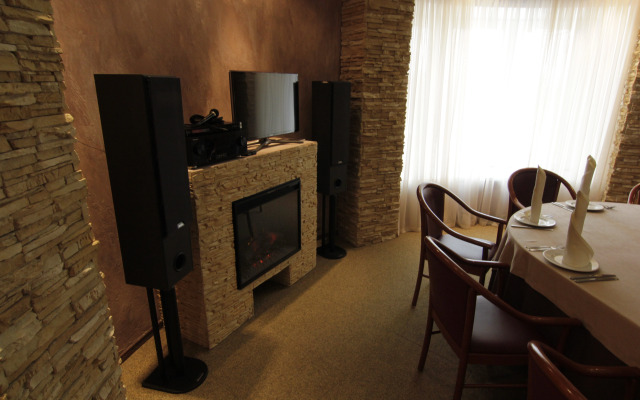 Отель Кристалл