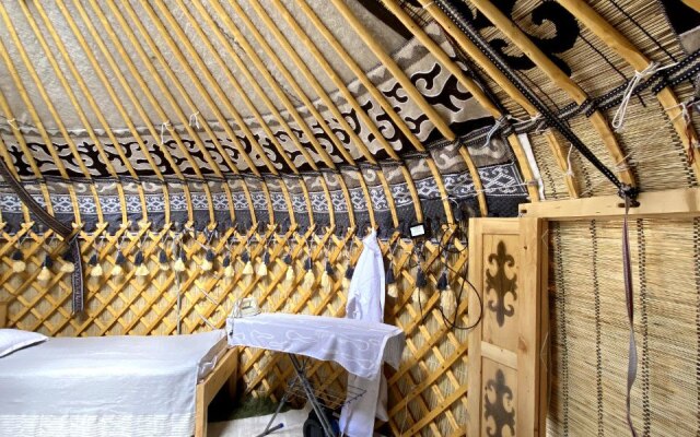 Кемпинг Yurt camp Kolsuu At Bashy