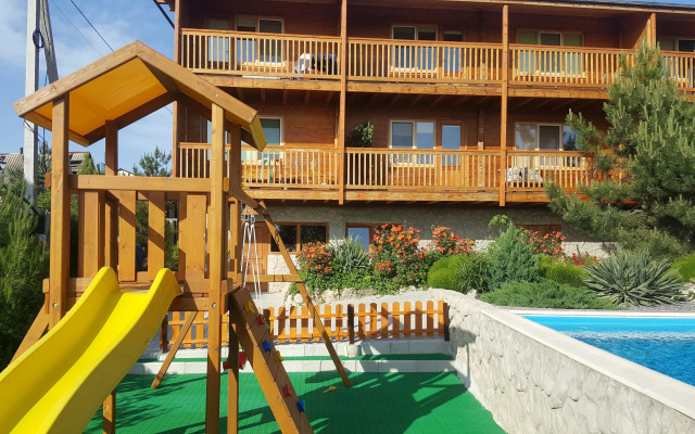 Kaplya Yantarya Guest House