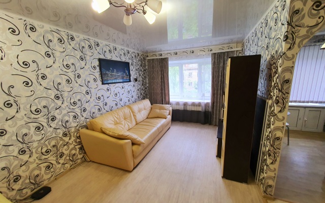 L.v.hotels Na Fridrikha Engelsa 145 Flat
