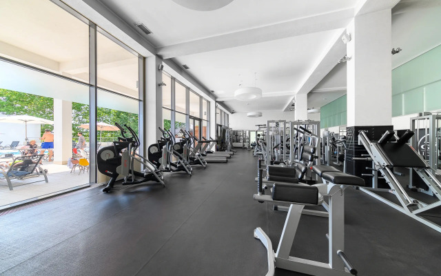 Ideal Khauz 9 Apartments