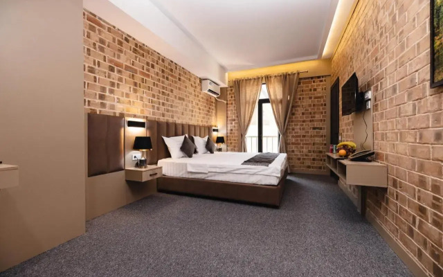 Art Air Hotel