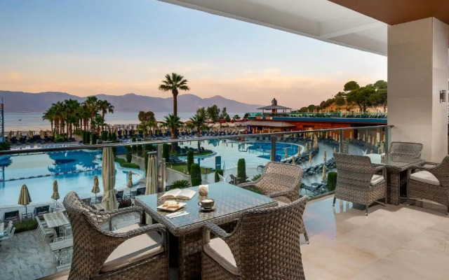 Liberty Kuşadası Resort - All inclusive