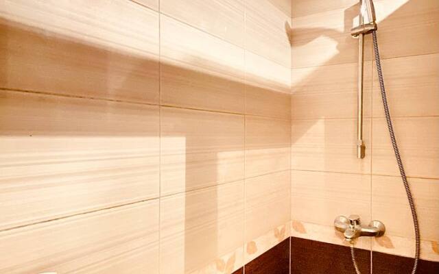 Ryadom S Metro Shelepikha Flat