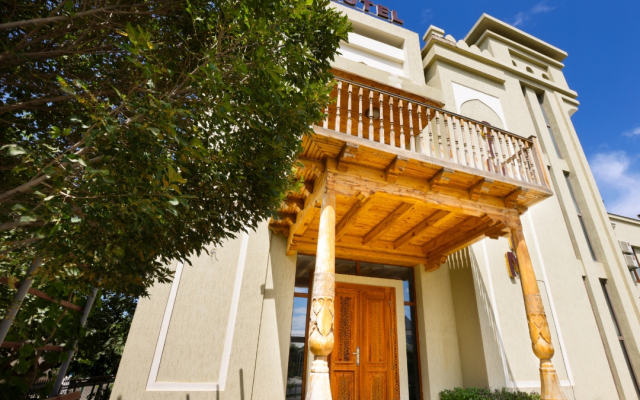 Sim Sim Bukhara Hotel