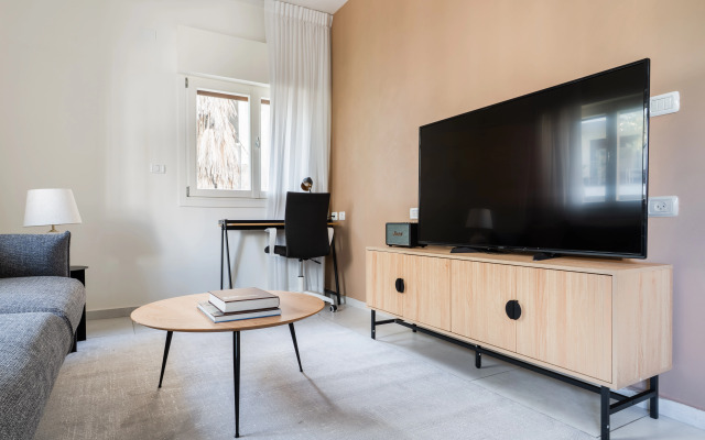 Blueground at Florentine Garden view Quiet ID78 Apartments