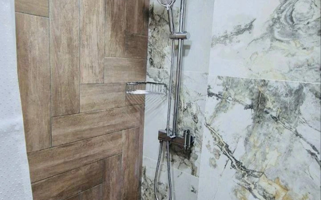 Uyutnaya Studiya Dlya Dvoikh Apartments