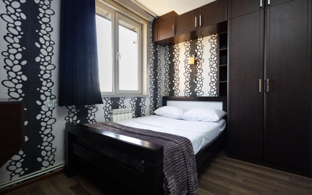 2-K, Ulitsa Yeznika Koghbatsi, Ko100 Flat