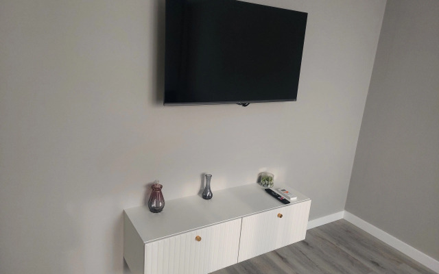 Novaya Yevrodvushka S Konditsionerom Flat