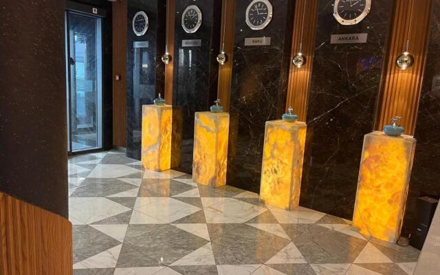Theatrum Hotel Baku