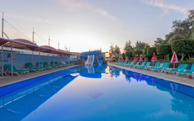 Lims Bona Dea Beach Hotel – All Inclusive