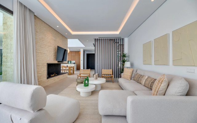All About Villa Lavanda