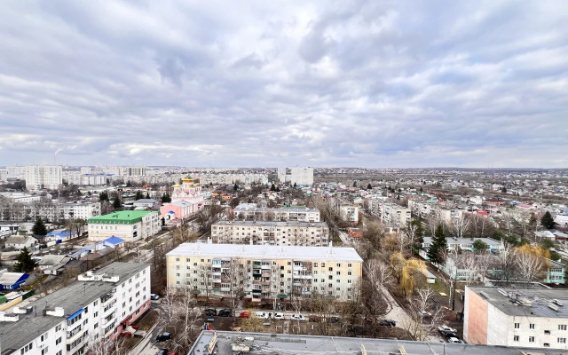 V Elitnom Dome V Tsentre Goroda Flat