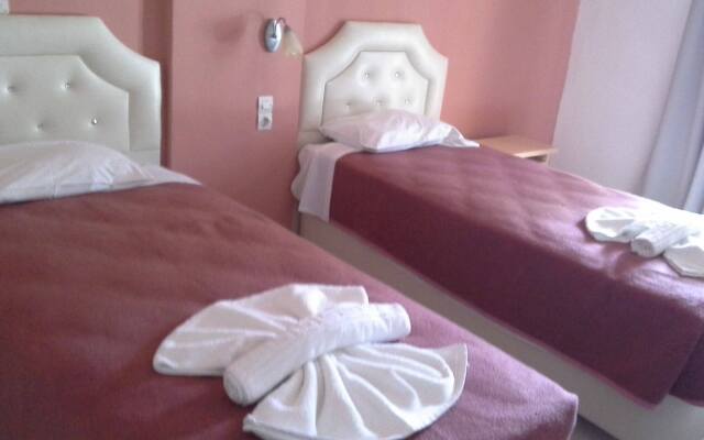 Marilena Hotel