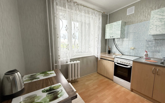 Flat Poyuschie Fontany V Samom Tsentre