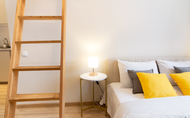 Na Klinskoy Flat