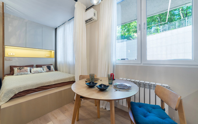 Uyutnaya Studiya Real Apartment