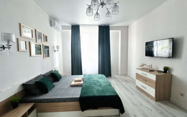 S Remontom Na Baturina 141 Apartments