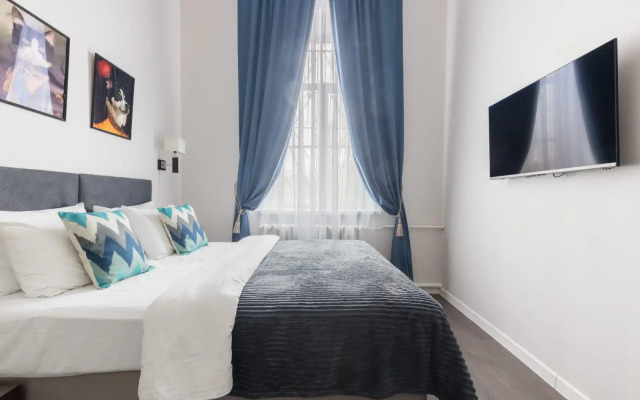 Апартаменты Студия с Видом на Екатерининский Парк