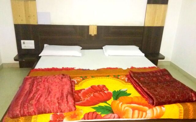 Bhakti Palace by Sky Stays Hotel