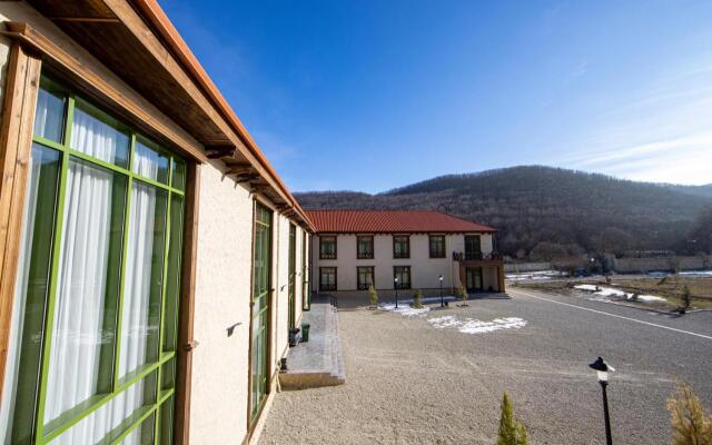 Xınalı Hotel