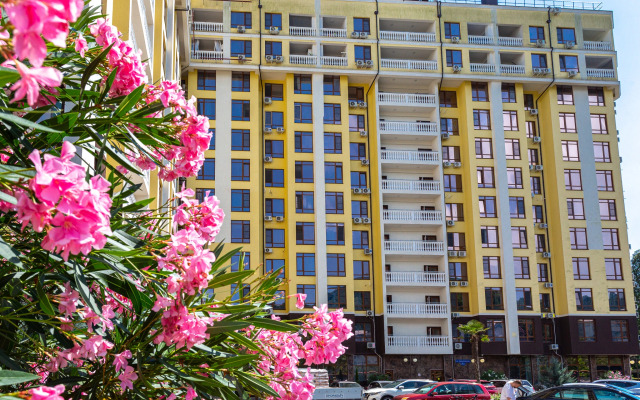 Uyutnaya vozle gornoj reki. Kvatro 28 Flat