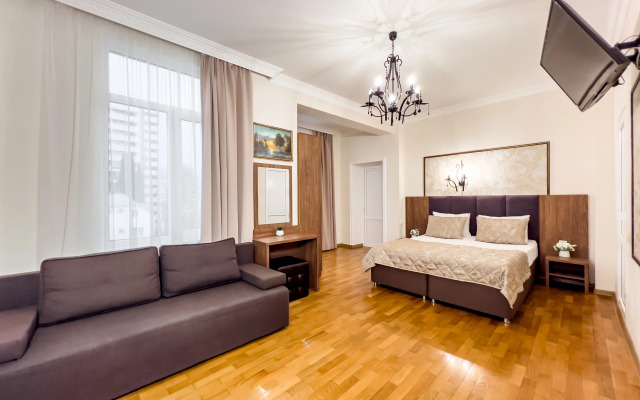 Imperia Hotel