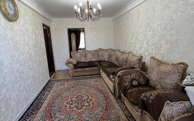 Na Khizroyeva Guest House