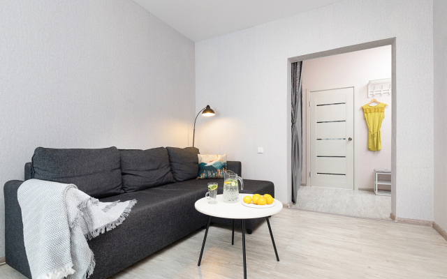 Sleepnsk Krasivaya Dvukhkomnatnaya Okolo Akvaparka Flat