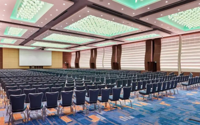 Holiday Inn Doha - the Business Park, an IHG