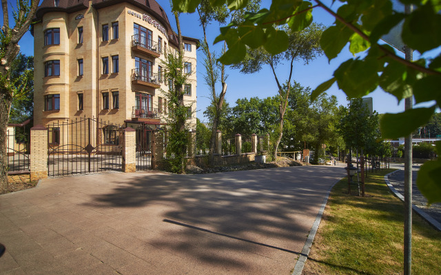 Отель Колизей на Ленина