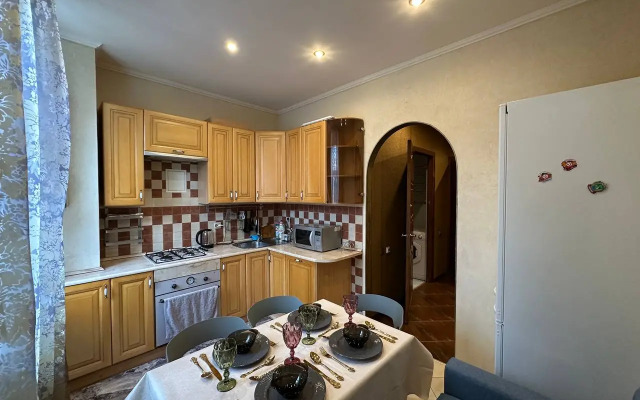 Квартира Большая в Центре Города с Парковочным Местом