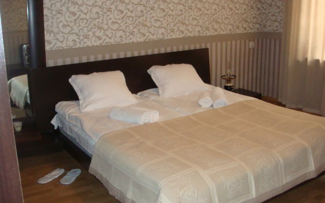 Barnovi 8 Apartments