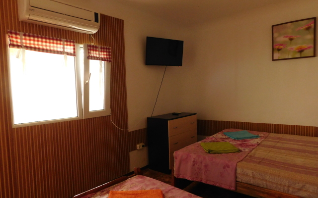 Briz Hotel