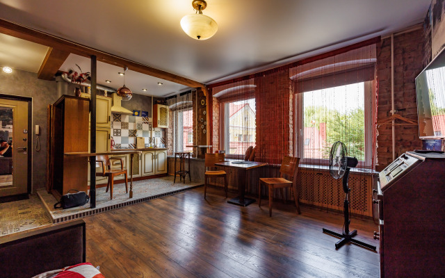 Апартаменты Черняховского 5