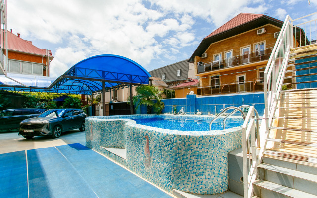 Argo Guest House