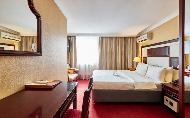 Lime Moscow Hotel