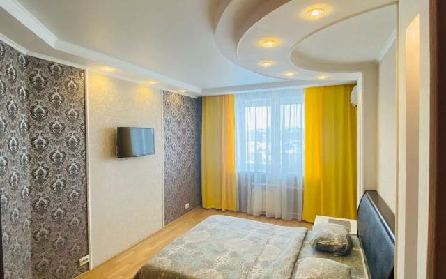 V Novom Elitnom Dome S Sobstvennym Parkovochnym Mestom Flat