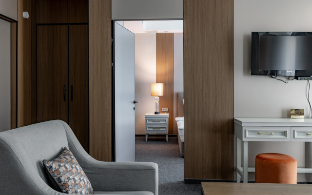 Отель Mountain View Residence Almaty